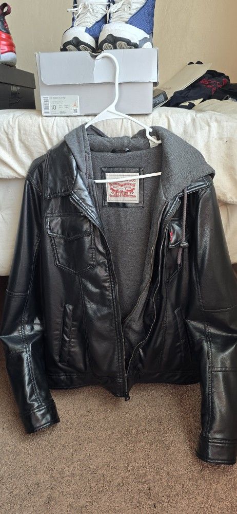 Levi's Leather Jacket In Men's Size S