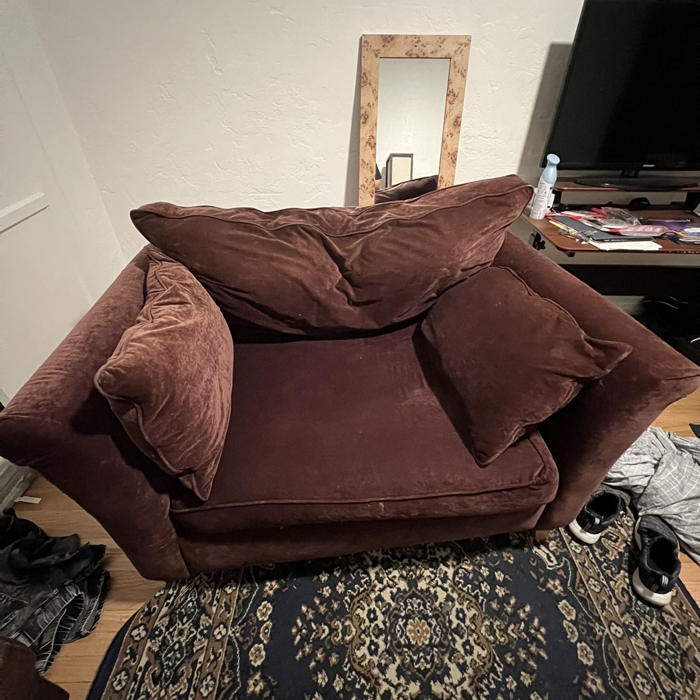 MAROON SUADE COUCH 