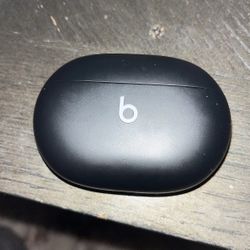 Beats Studio Buds