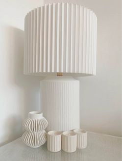 Fluted white table lamp & shade