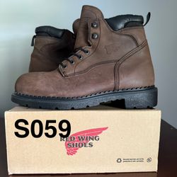 Red Wing 2206 Men’s Size 9.5 EE Insulated Waterproof Boots Steel Toe New