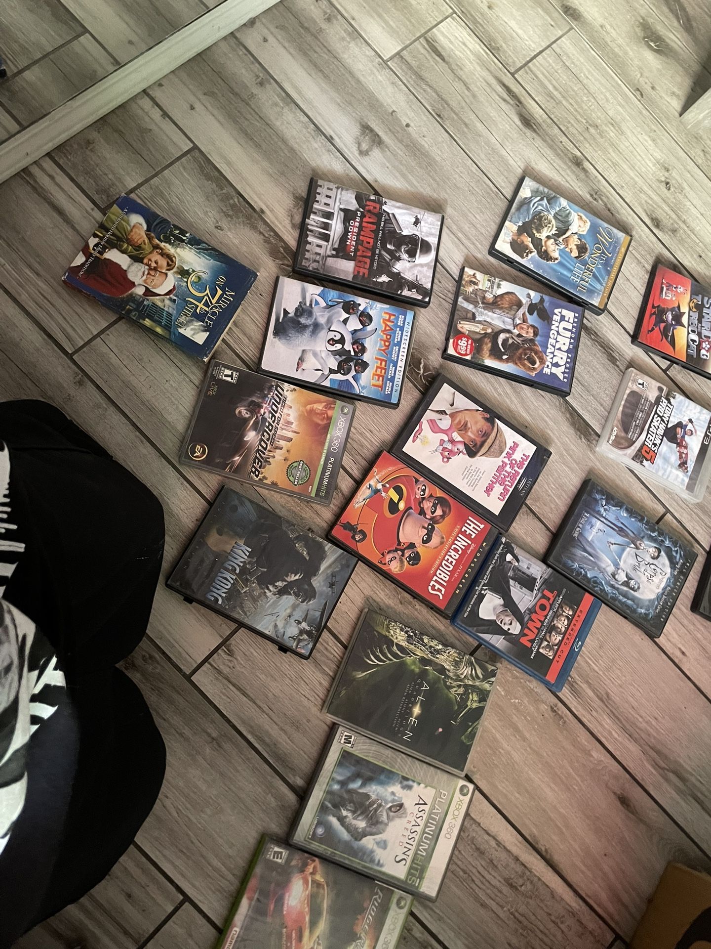 Movies And Games (Xbox 360, PS3)