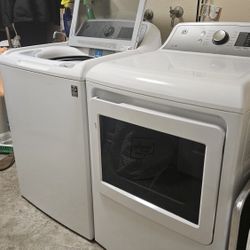 GE Washer & Gas Dryer 