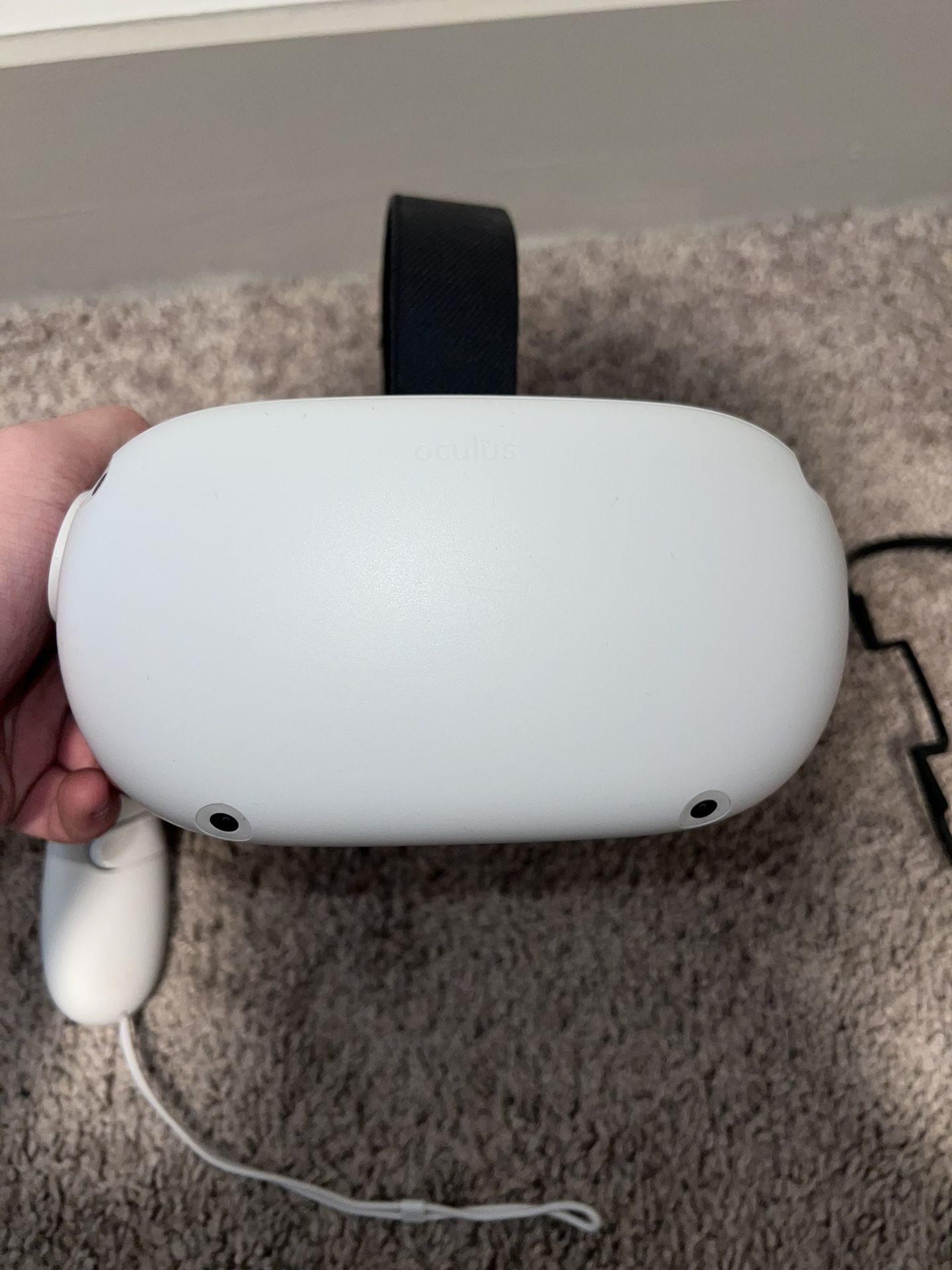 Original Oculus (Meta) Quest 2 w/ Elite Headstrap and High Bandwidth USB-C Cable