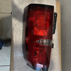 2015-2020 Chevy Suburban-Tahoe Right Tail Light 