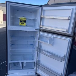 Hisense  Freezer Refrigerator ( Black )