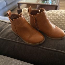 Girls Brown Boots Size 9