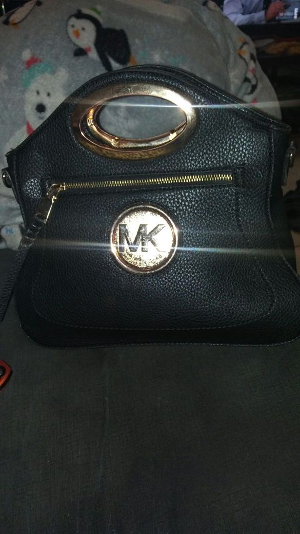 Mk purse