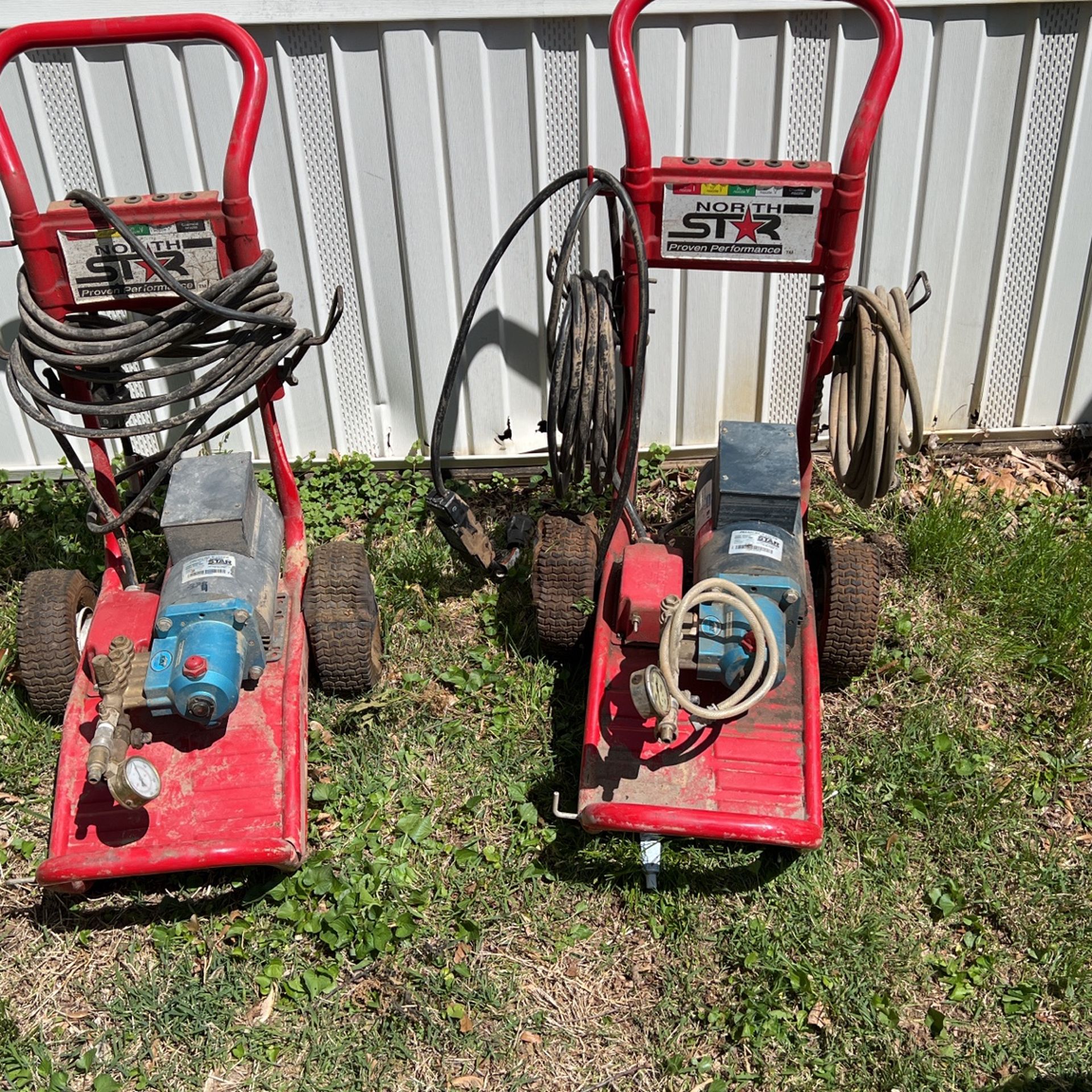 2 Northstar 3000psi Pressure Washers 