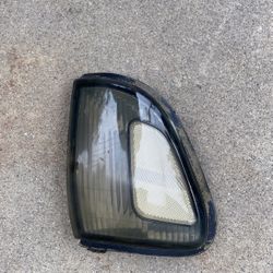 99 Toyota Tacoma Rt Corner Lamp A/M