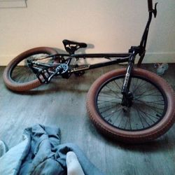 BMX Mongoose 