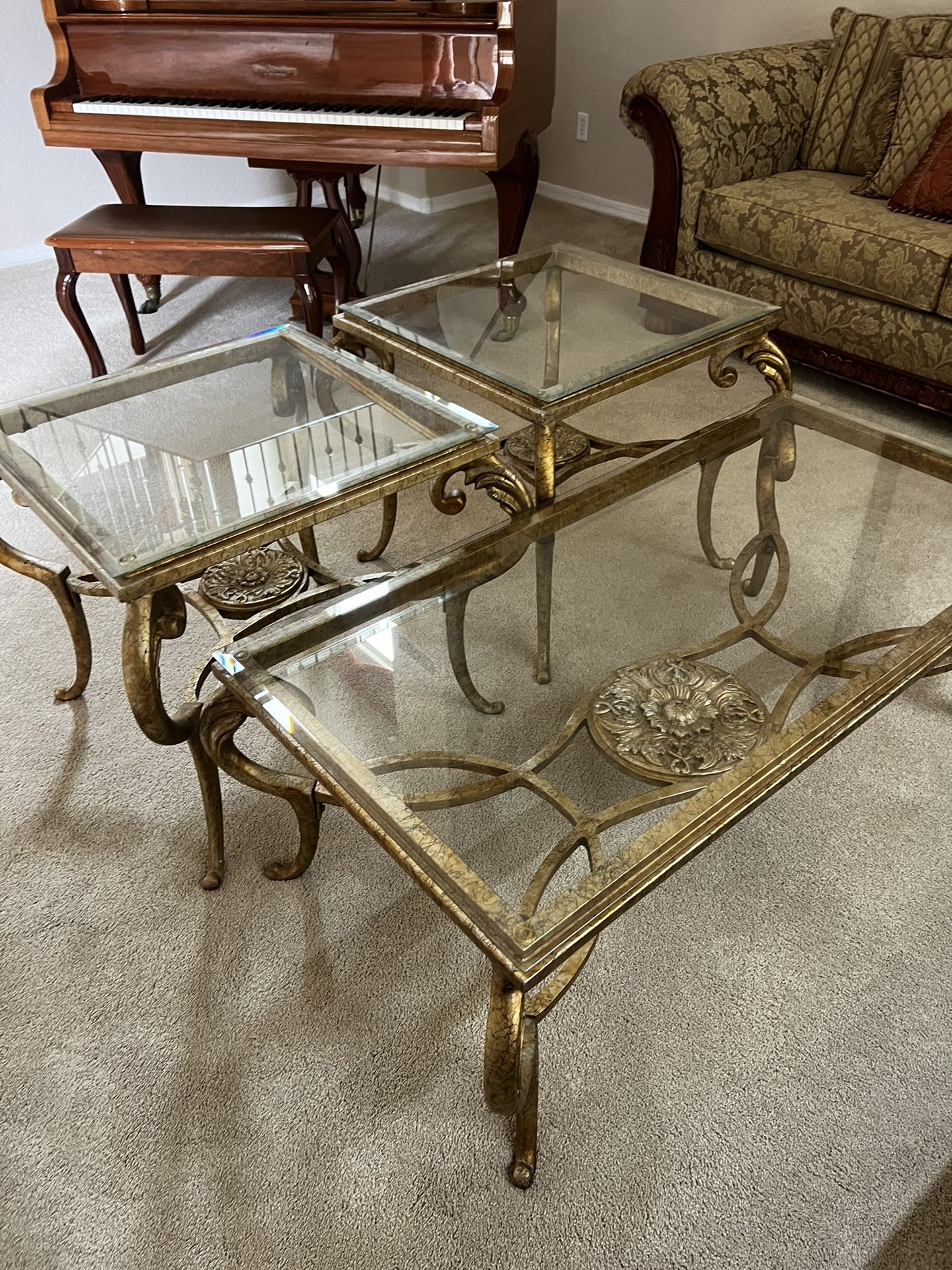 Metal gold Tables Set Of 3 for Sale in Chandler, AZ OfferUp