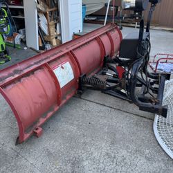 HINIKER SNOW PLOW - 9ft Straight Blade