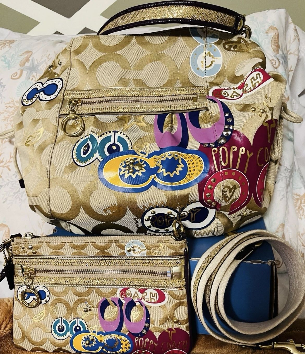 NWOT Coach Signature Jazzy Poppy Canvas shoulder/ crossbody Bag #15311 & Wristlet