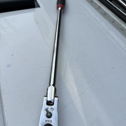 Snap On Long Handle 3/8 Drive Ratchet