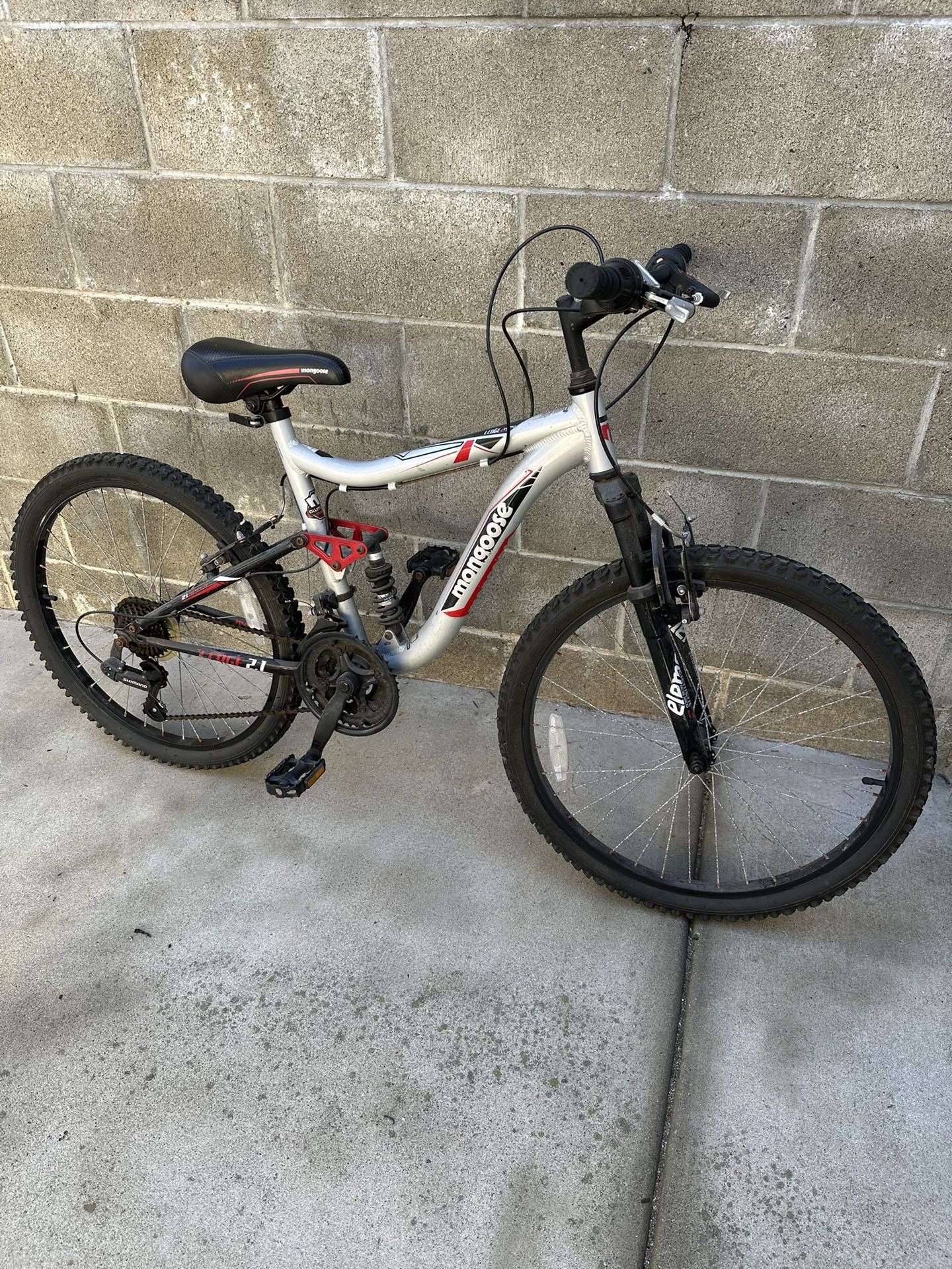 Mongoose Mountain Bike