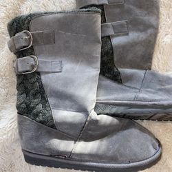 Muk Luks Mid Calf Boot Sz 8