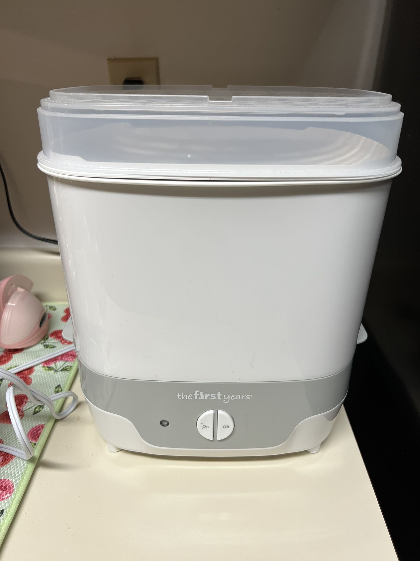 New Baby Bottle & Pacifier Sterilizer