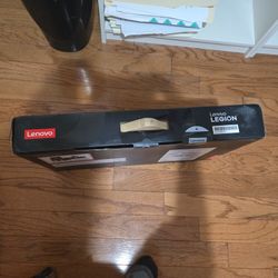 Lenovo Legion 10 AMD 9955X3D AND RTX 5080. 64GB OLED  LAPTOP