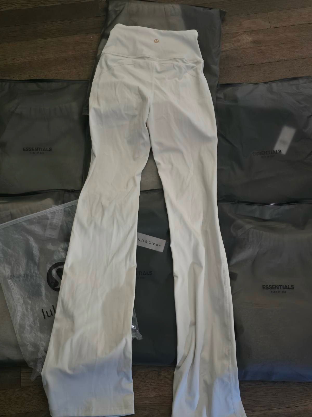 Lululemon Pants size 2