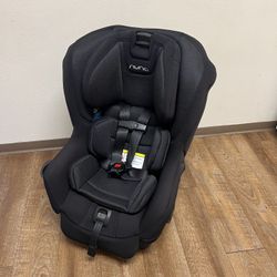 Nuna RAVA CAR SEAT 