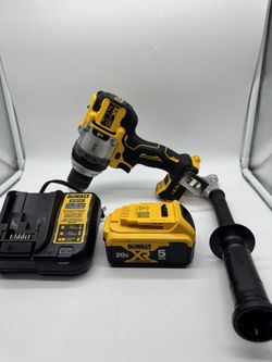 DEWALT XR 1/2-in 20-volt max Variable Speed Brushless Cordless Hammer Drill (with Charger And Battery)