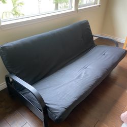2-in-1 Futon & Bed