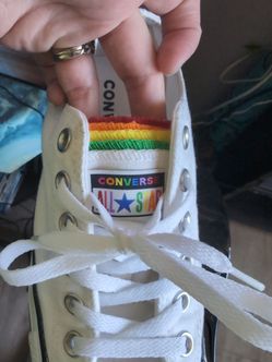 PRIDE RAINBOW flip tongue Converse woman sz 8