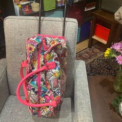 Like new Girls travel bag with wheels