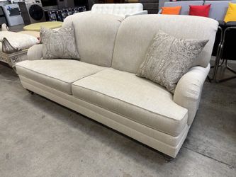 ETHAN ALLEN Vintage Beige Camel Back Sofa with English Roll Arms