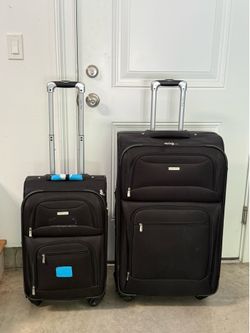 Calvin Klein Luggage Set
