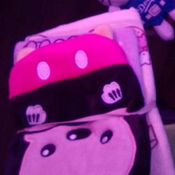 Hello Kitty Plush And Wallets / Carteras Mickey Y  Mas, También Monos Hello Kitty