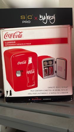 Coca Cola mini fridge