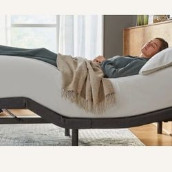 Black BeautyRest Adjustable Pillowtop Mattress And Base