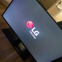 49 Inch LG TV