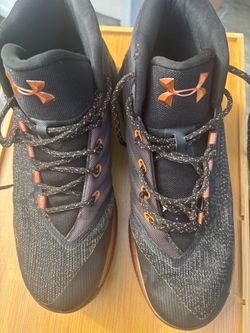 Sparkling black shoes for men