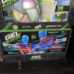 ***GEL BLASTER GUNS*** $60 FOR SET—OBO