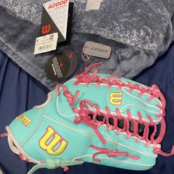 Wilson A2000 12.75”Outfield Glove “