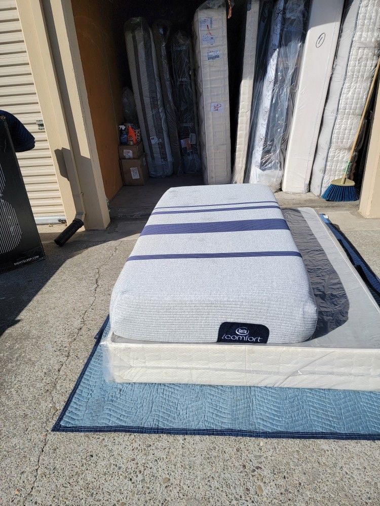 Twin Serta Memory Fon