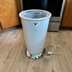 Brookstone Towel Warmer