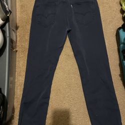 Levi’s Pants 36-32