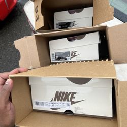 Nike Travis Scott Velvet (all Sizes) Air jordan 1 low