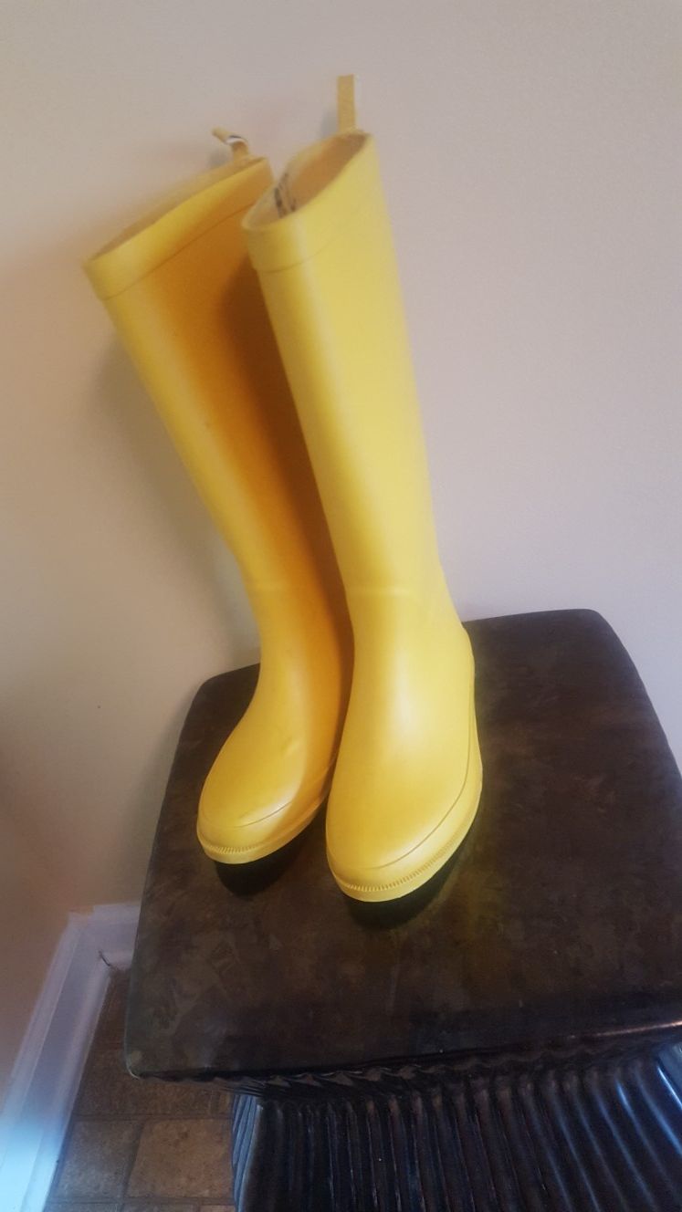 Girls Rain Boots Sz 1