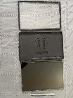 Samsung Galaxy Tab S6 10.5" SM-T860 with S Pen and SUPCASE Unicorn Beetle Pro Case