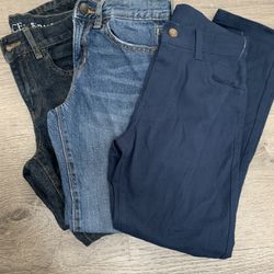 Jeans & Pants For Boys , Size :8 Price : 8 For All Them