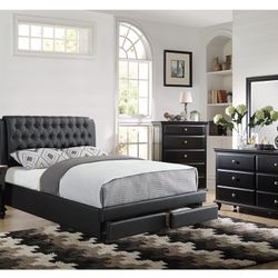 King Bed Frame With Storage Drawers (Free Delivery)