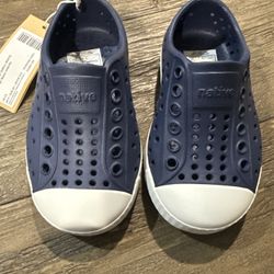 Native Shoes - Blue size C5