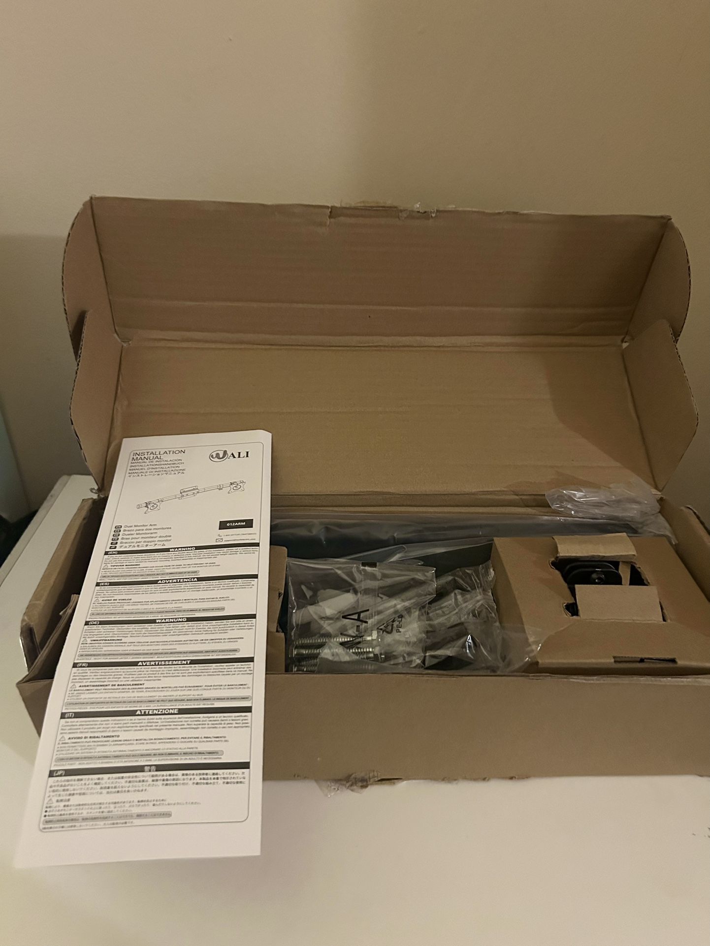 Dual Monitor Mount for 2 Monitors – WALI VESA Compatible