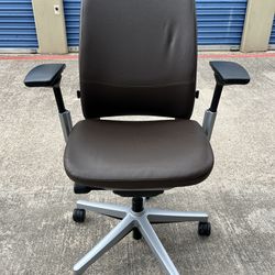 Steelcase Amia Office Chair Fully Loaded