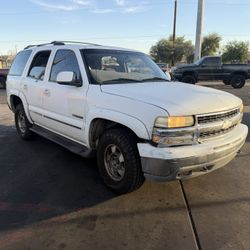 2001 TAHOE PART OUT PARTS 